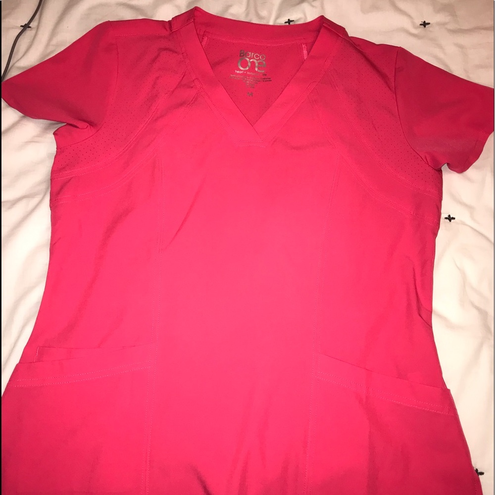 Barco One Scrub Top